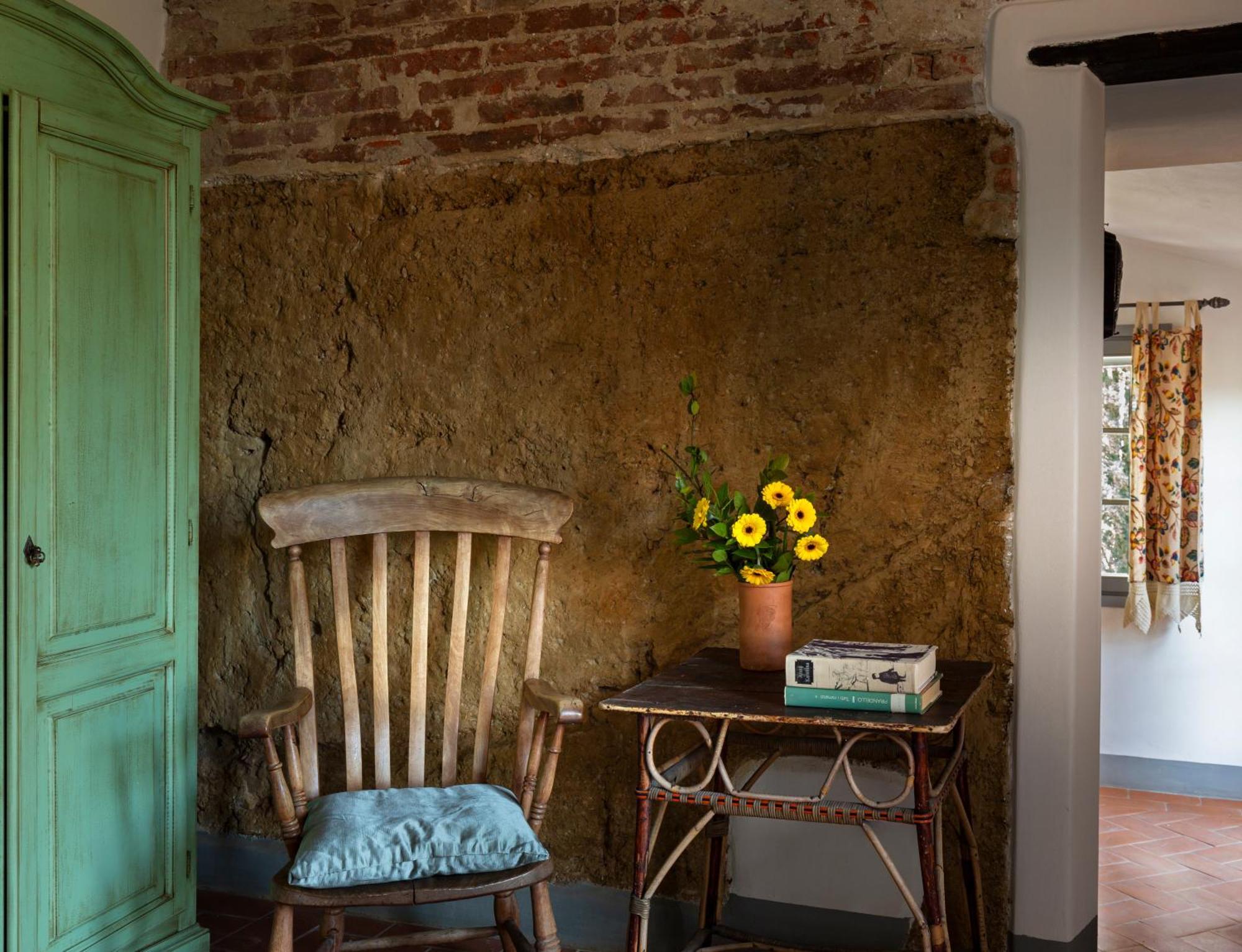 Casa Ezio Marchi - Due Appartamenti E Una Family Suite Bettolle Buitenkant foto